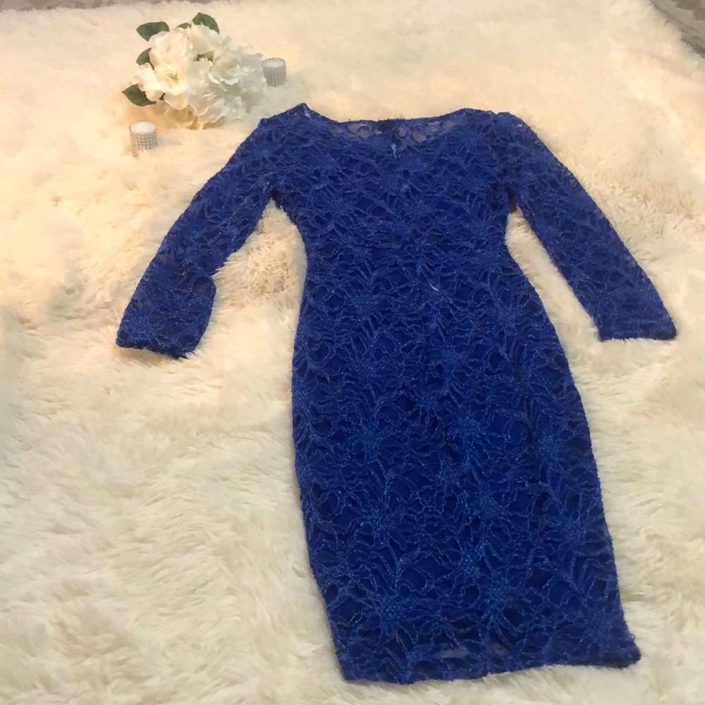 Dress - Picture 3 of 7